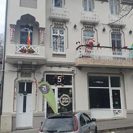 Downtown Park Loft Appartamento Sinaia Esterno foto